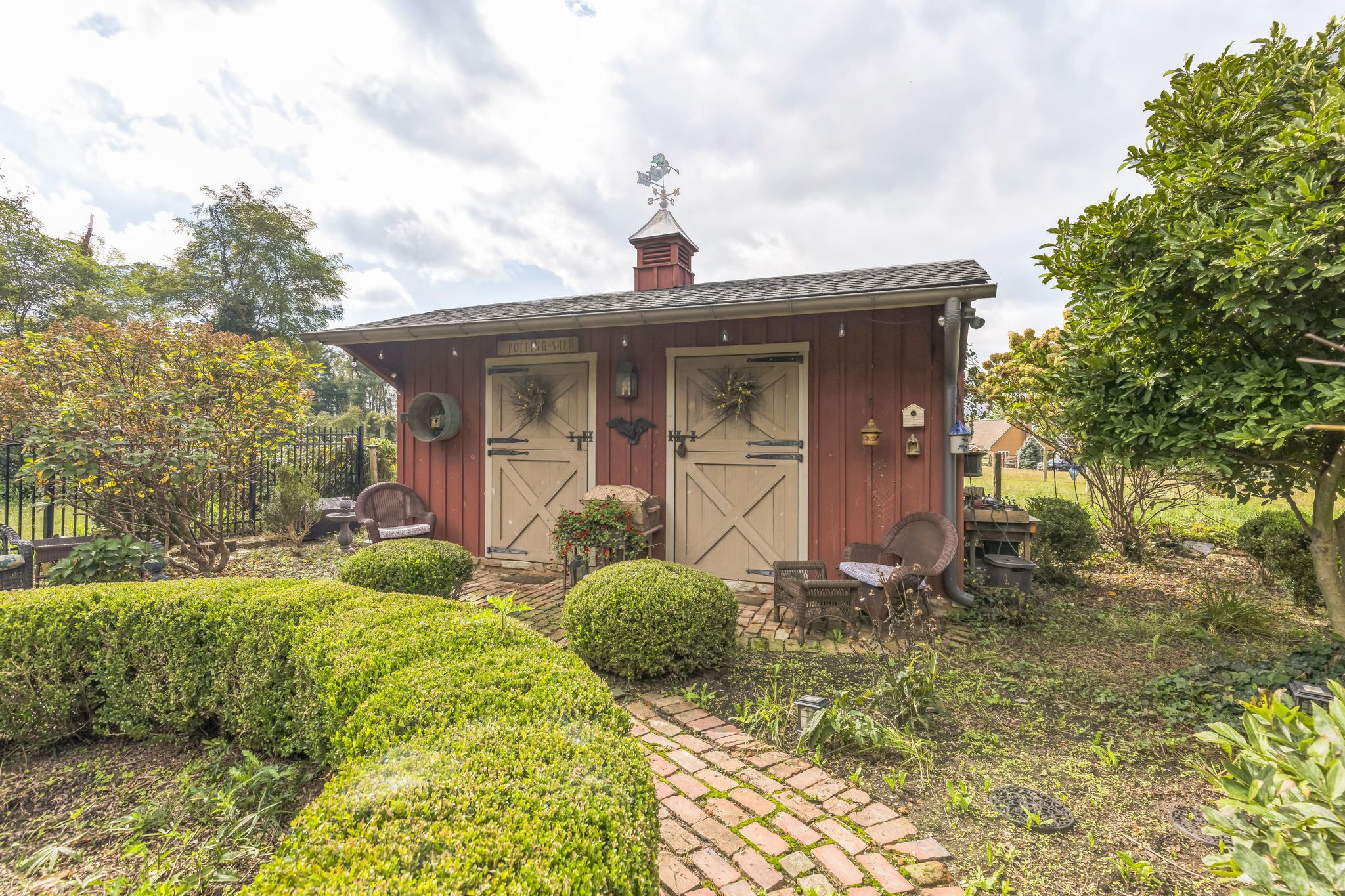 Run-In Shed