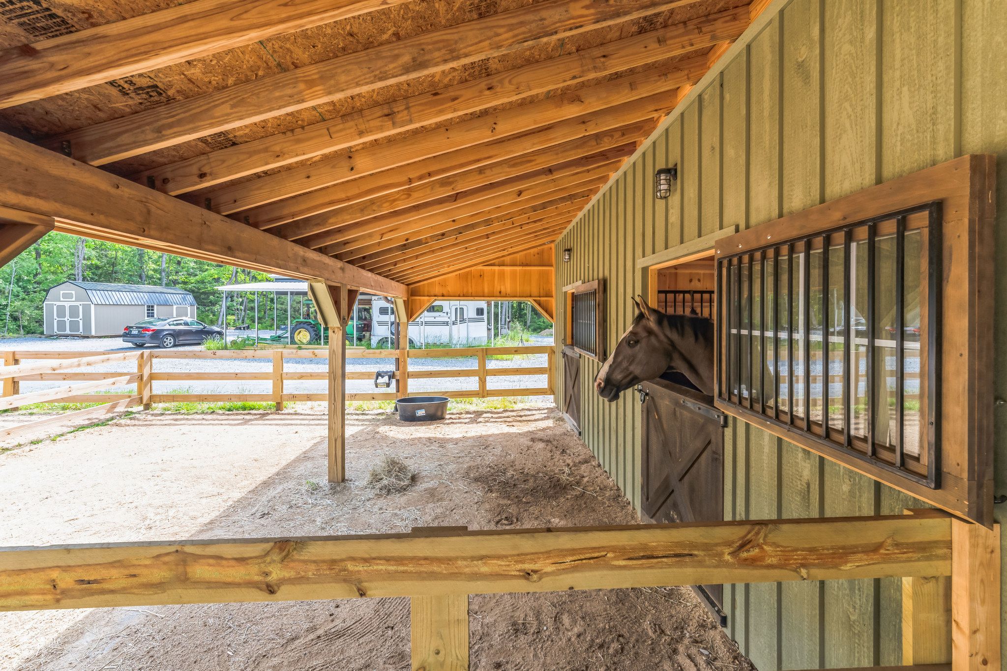 Low Profile Barn
