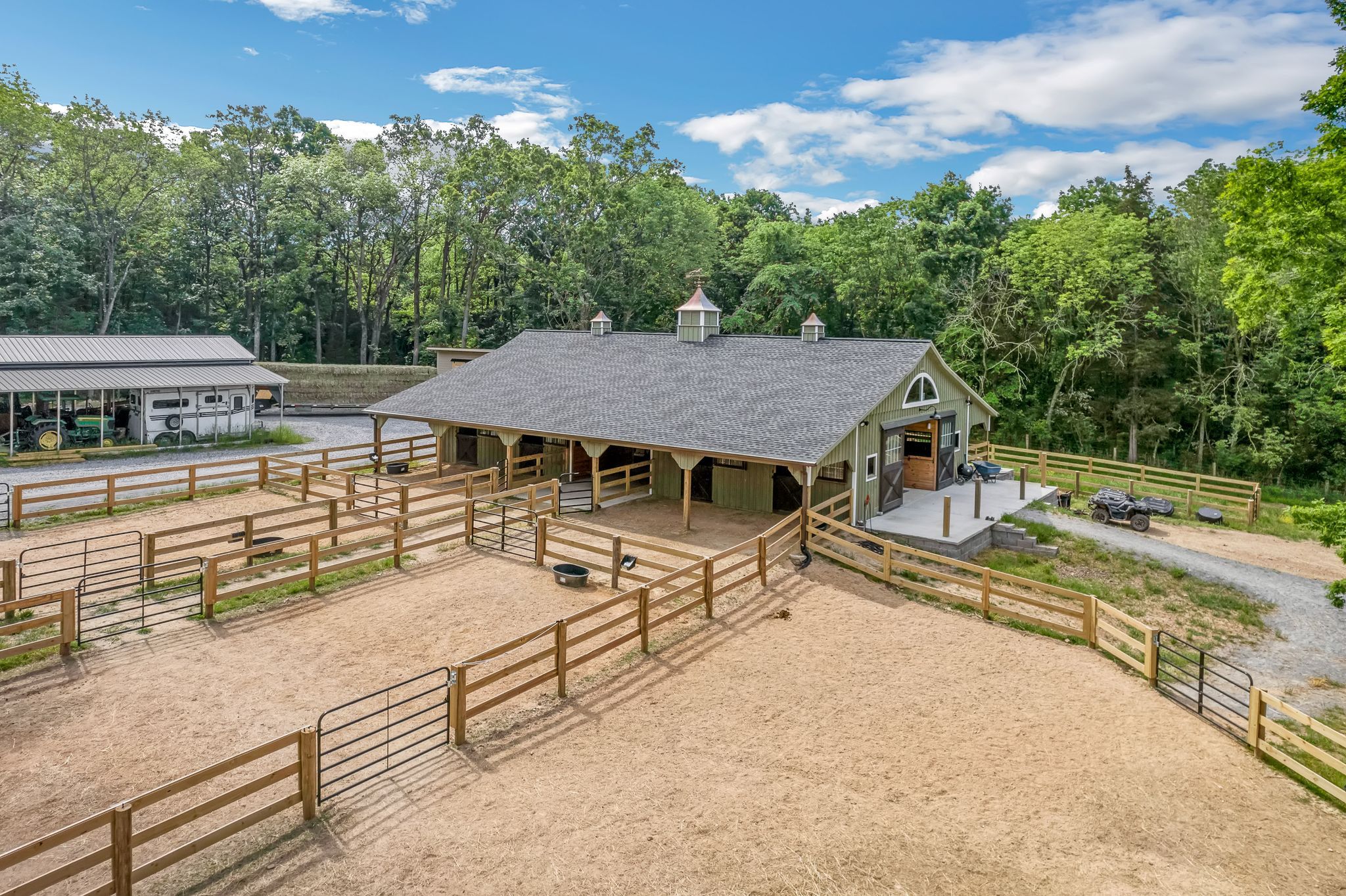 Low Profile Barn